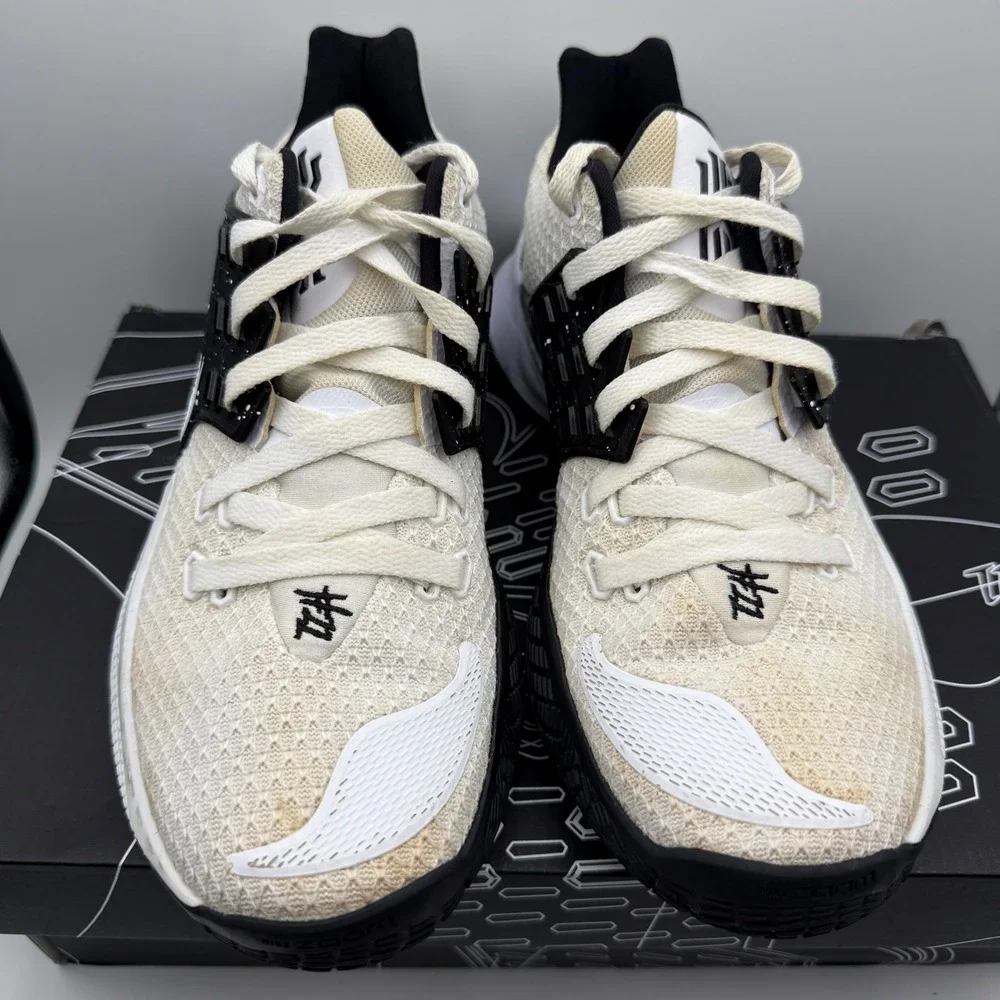 Nike Kyrie Low 2 TB Promo Mens 9.5 White Black CN9827-108 Basketball Shoes